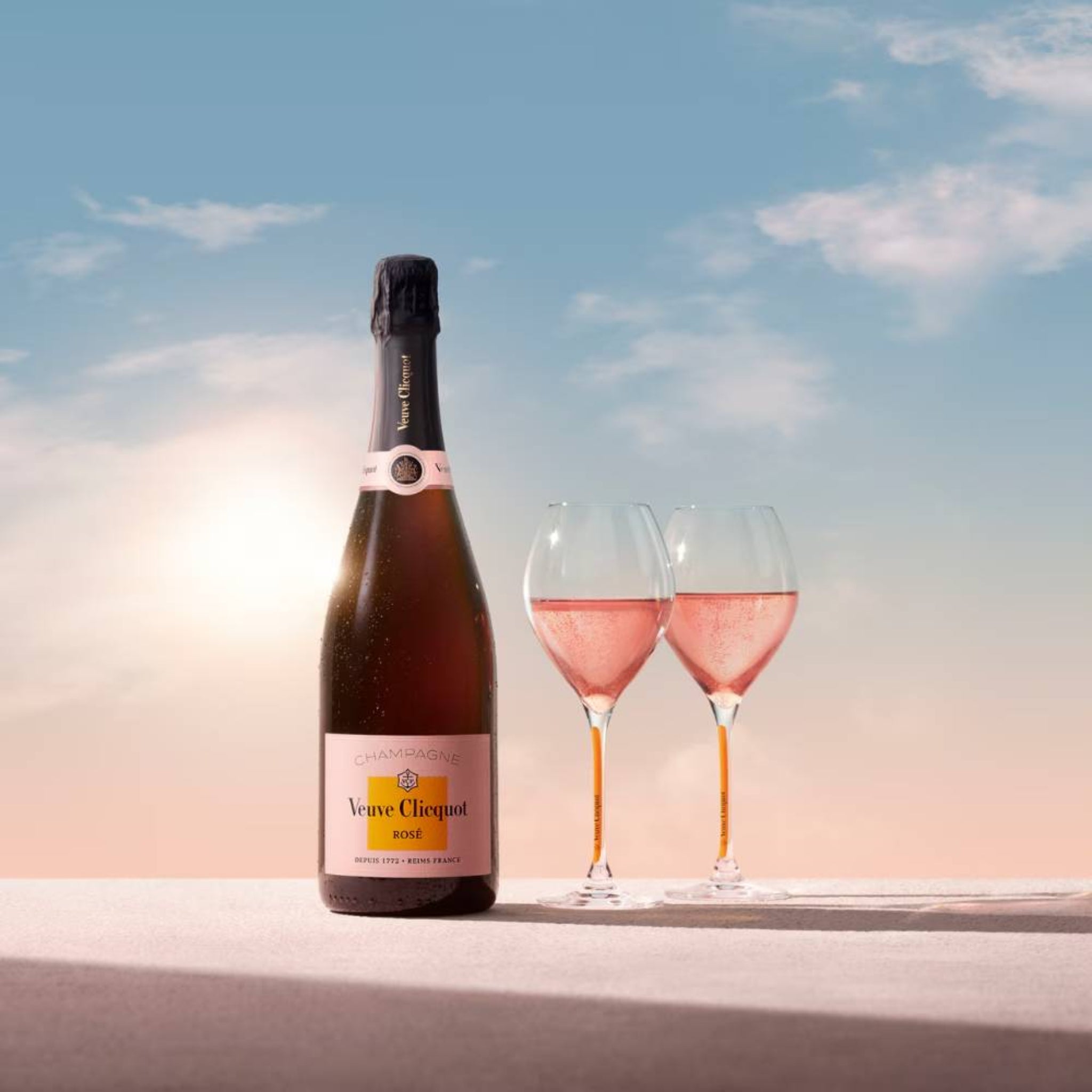 Veuve Clicquot Champagne Brut Rose With Gift Cooler