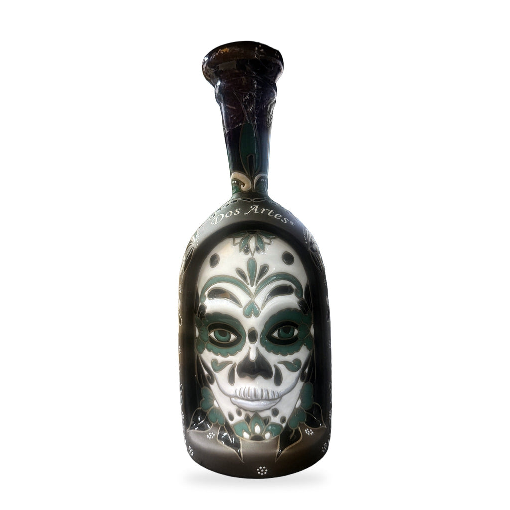 Dos Artes Calavera Doble Barrica 28 Añejo Tequila Día de Muertos front